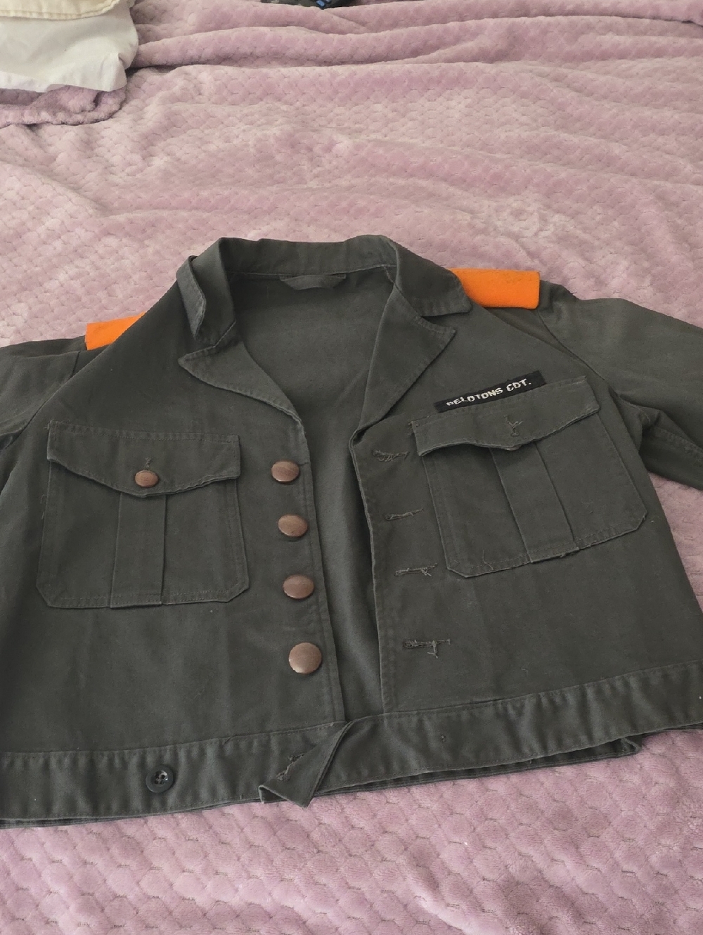 Vintage Military Field Jacket in. Olive Green with Orange Epaulettes. 20x10